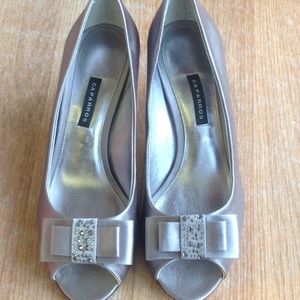 Caparros slate satin peep toe size 8 1/2 like new